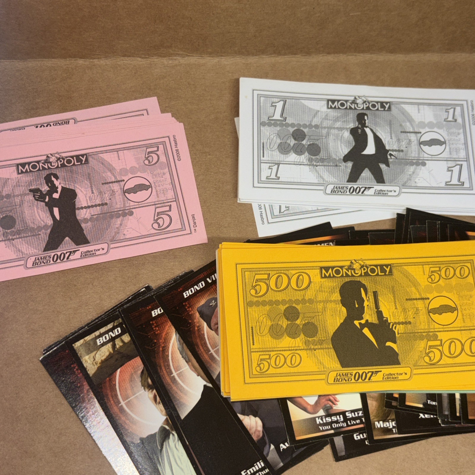 James Bond 007 Collector’s Edition Monopoly Game Parts & Pieces Lot Tokens Money