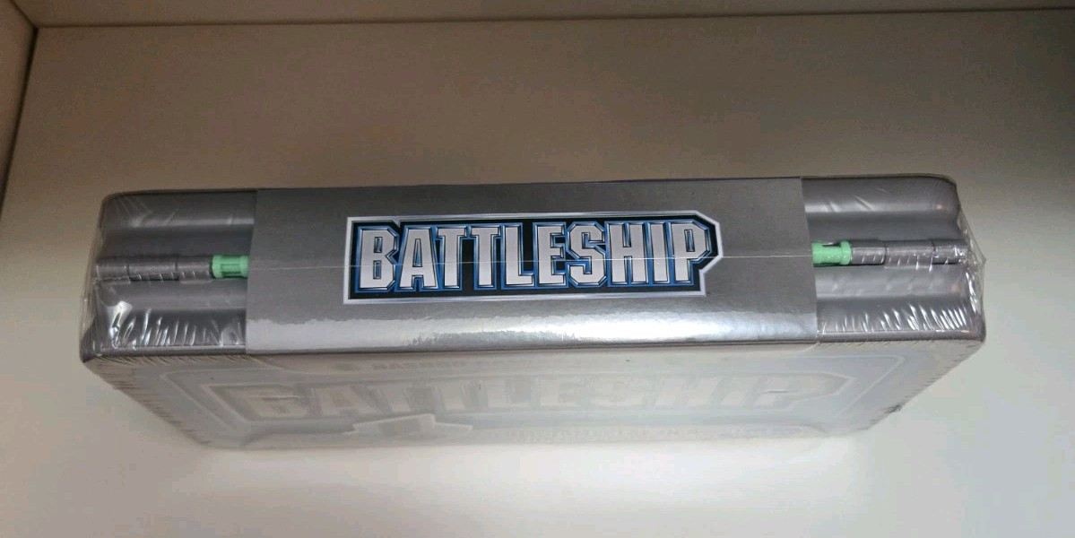 Hasbro Battleship Classic Board Game Road Trip Travel Edition 2-4 Players NIB
