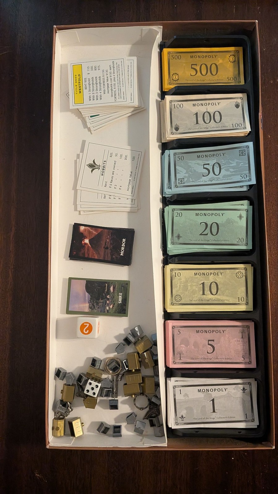 Monopoly The Lord of the Rings Collector’s Edition Board Game Parker Brothers