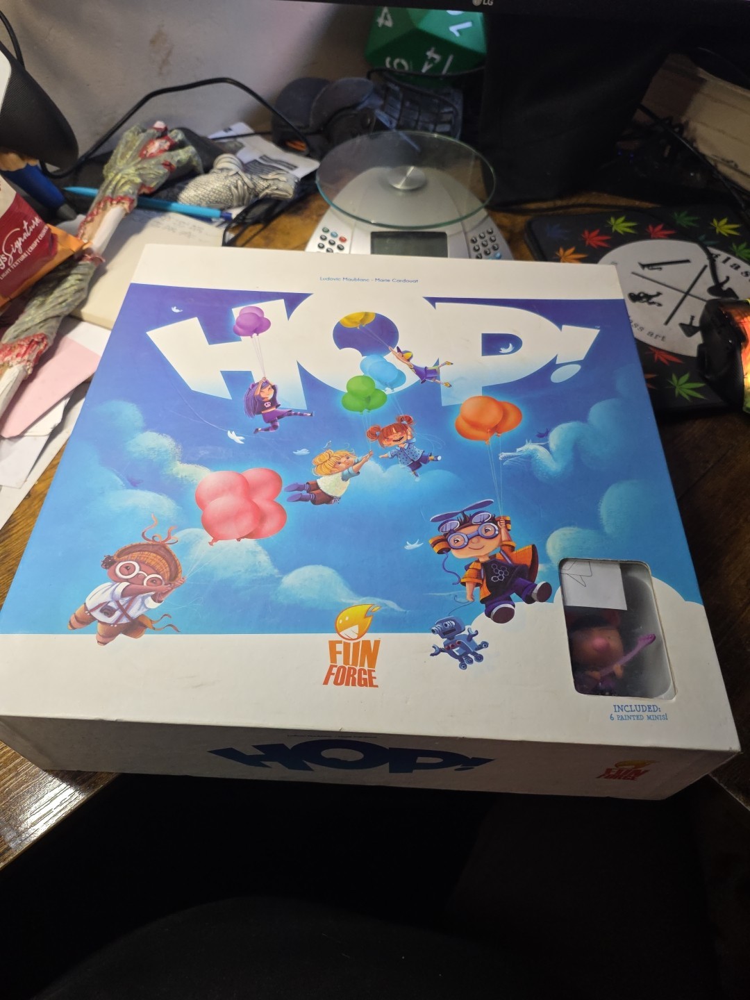 Hop! 3D Board Game Fun Forge, Complete