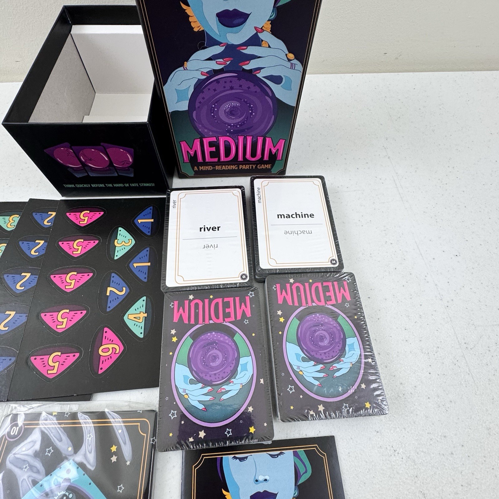 Greater Than Games Medium Mind-Reading Party Game Sealed Parts In Box New