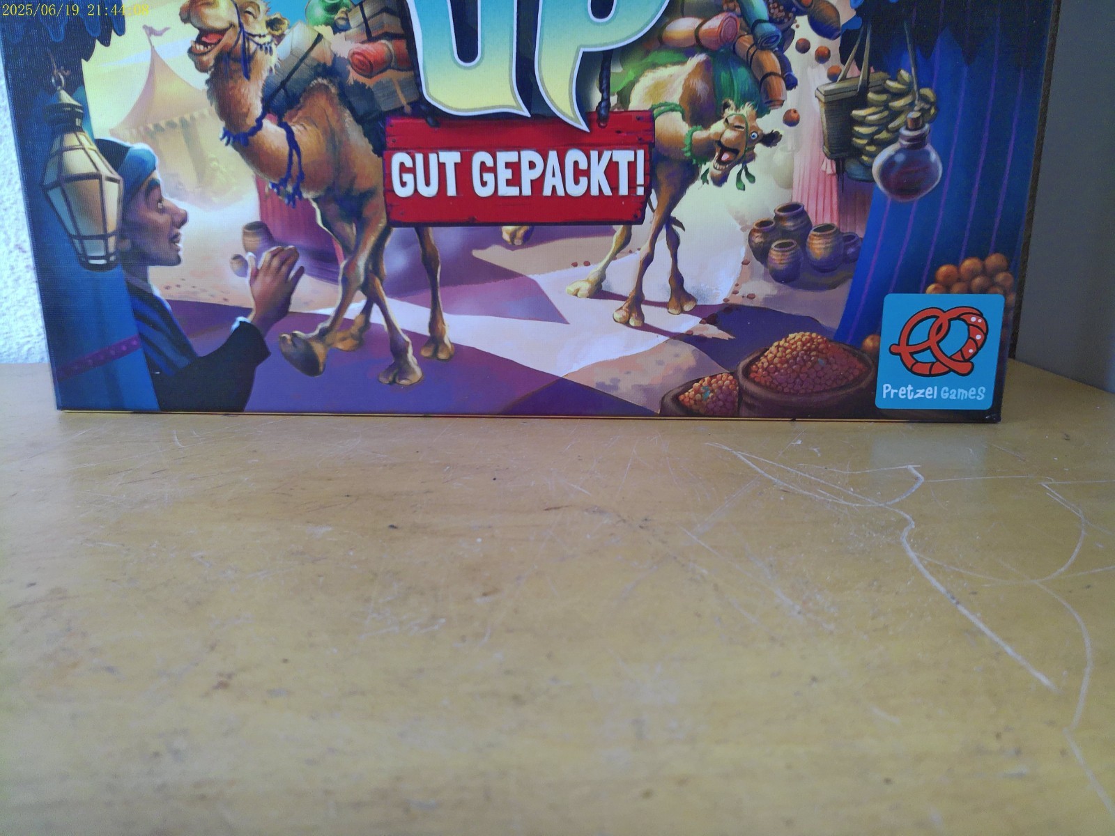 Pretzel Games Camel Up Well Boxed Board Game