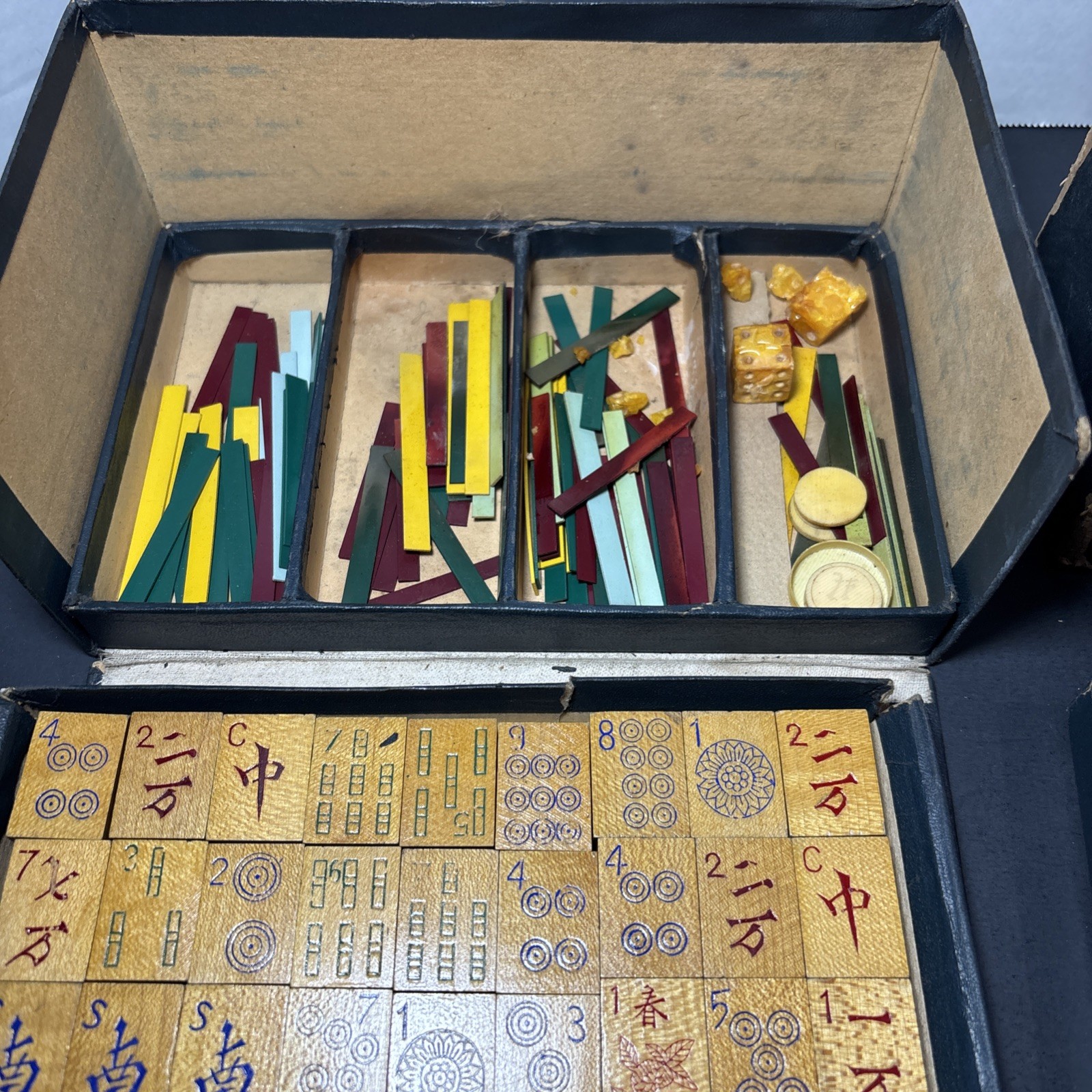 Early Vintage 1920s Ancient Game Of Mandarins China Mahjong 144 Pieces JL