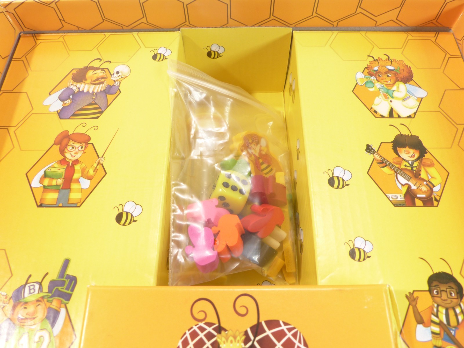 Hive Mind: The Game of Beeing Alike! [1st Edition] 2016 Calliope Board Game NEW!