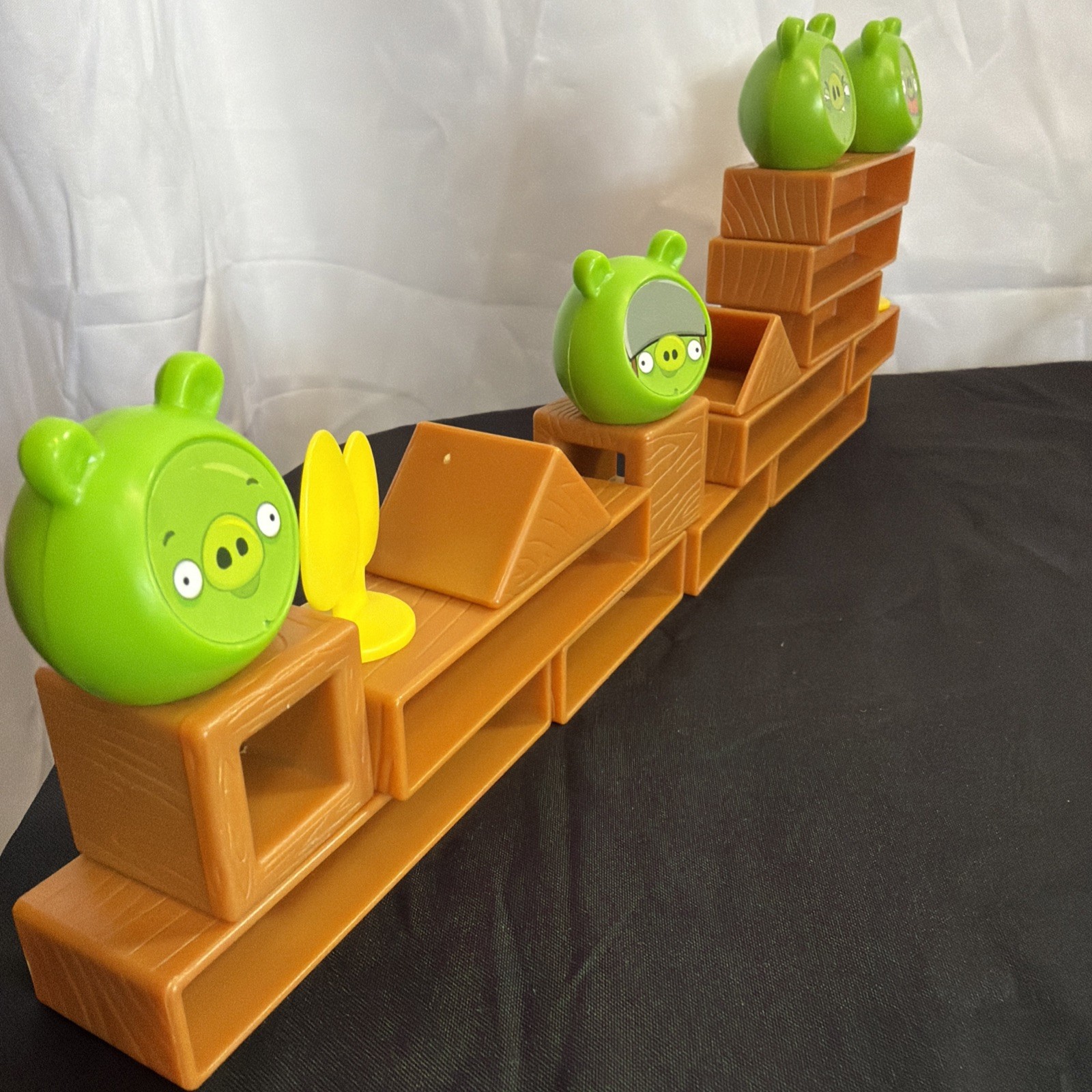 Angry Birds Knock On Wood Game Mattel – Missing Box, Red Bird, & Instructions