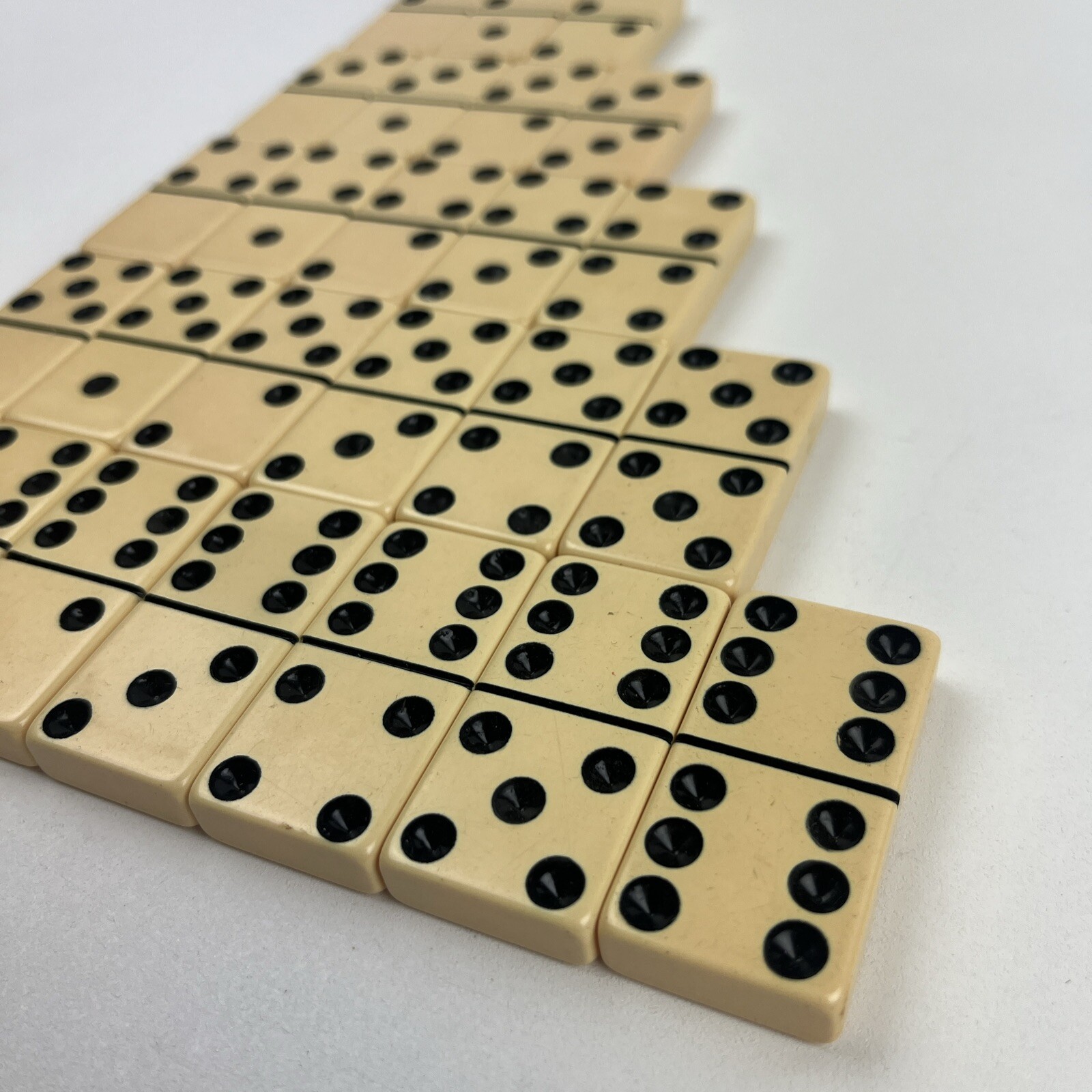 Puremco Marblelike Standard Dominoes No. 616 Made in U.S A. Vintage