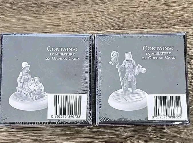 The Awful Orphanage Game Figurine Brunel, Lance +4 Orphan Cards New Sealed