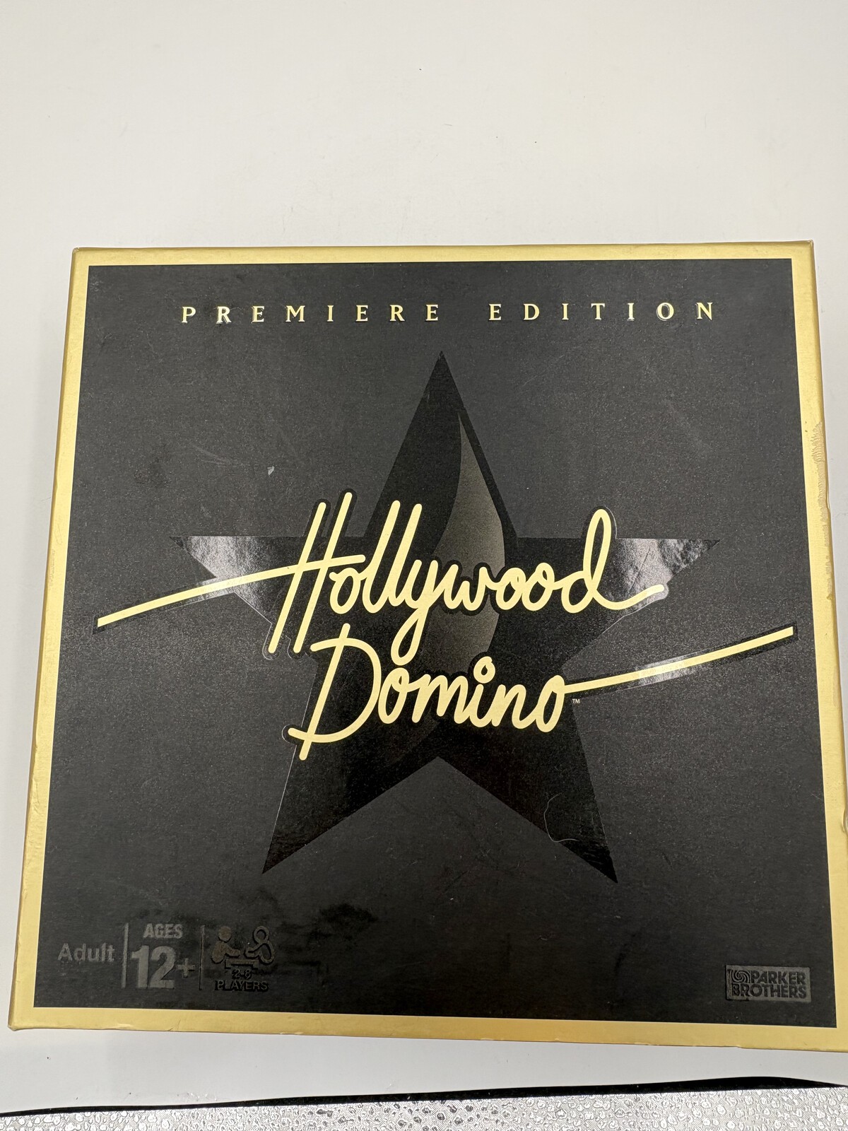 Hollywood Domino Premiere Edition Parker Brothers Hasbro 2008 Game 05654