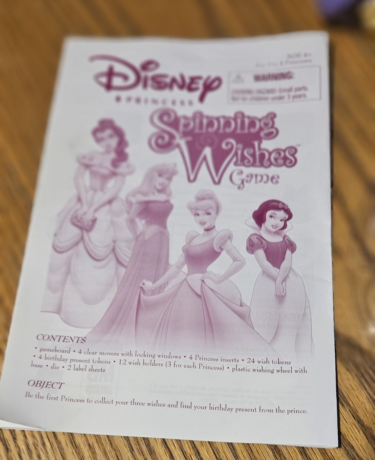 Disney Princess Spinning Wishes Game 2004 COMPLETE Good Condition