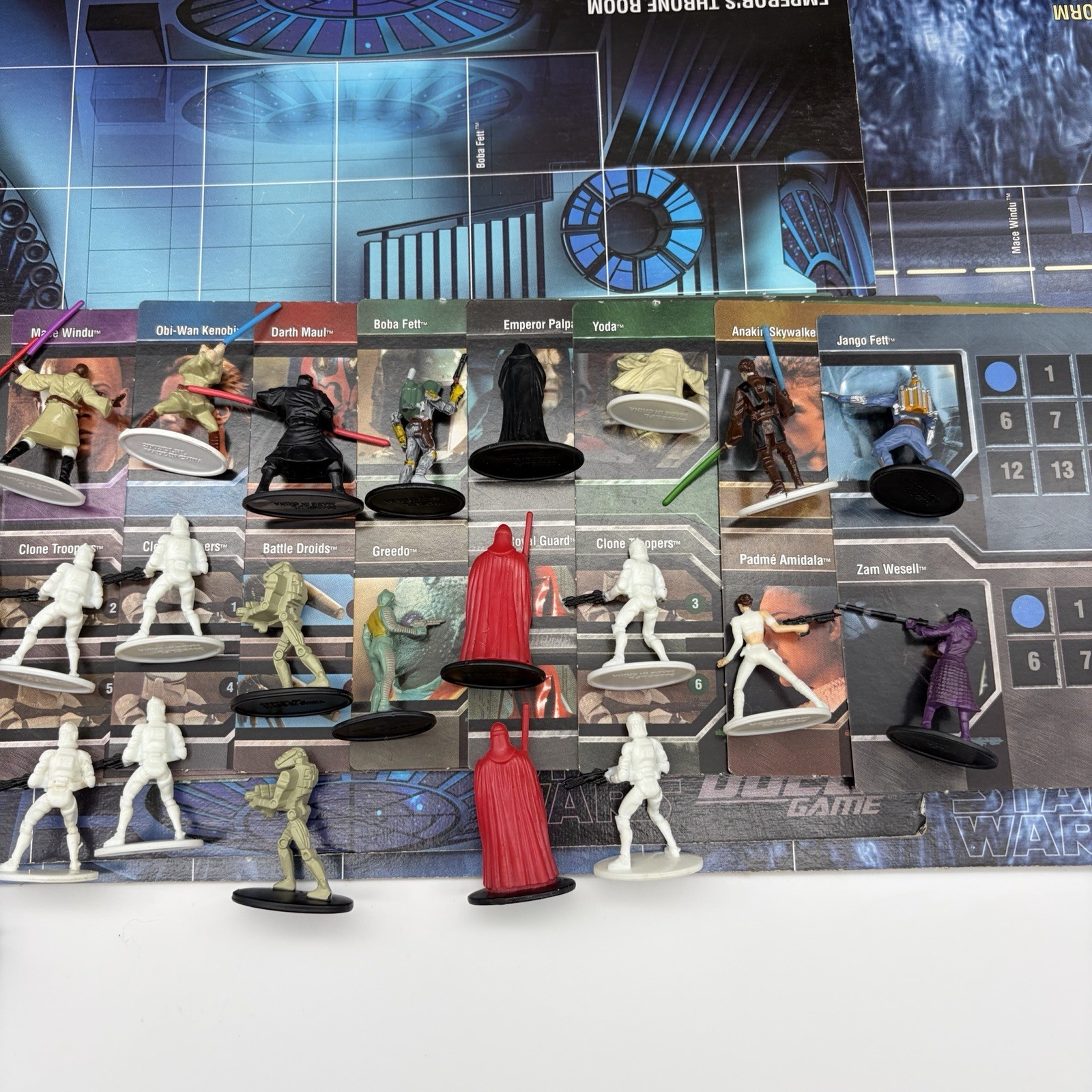 Star Wars Epic Duels Board Game 2002 w/ Figures 370/372 Cards Read
