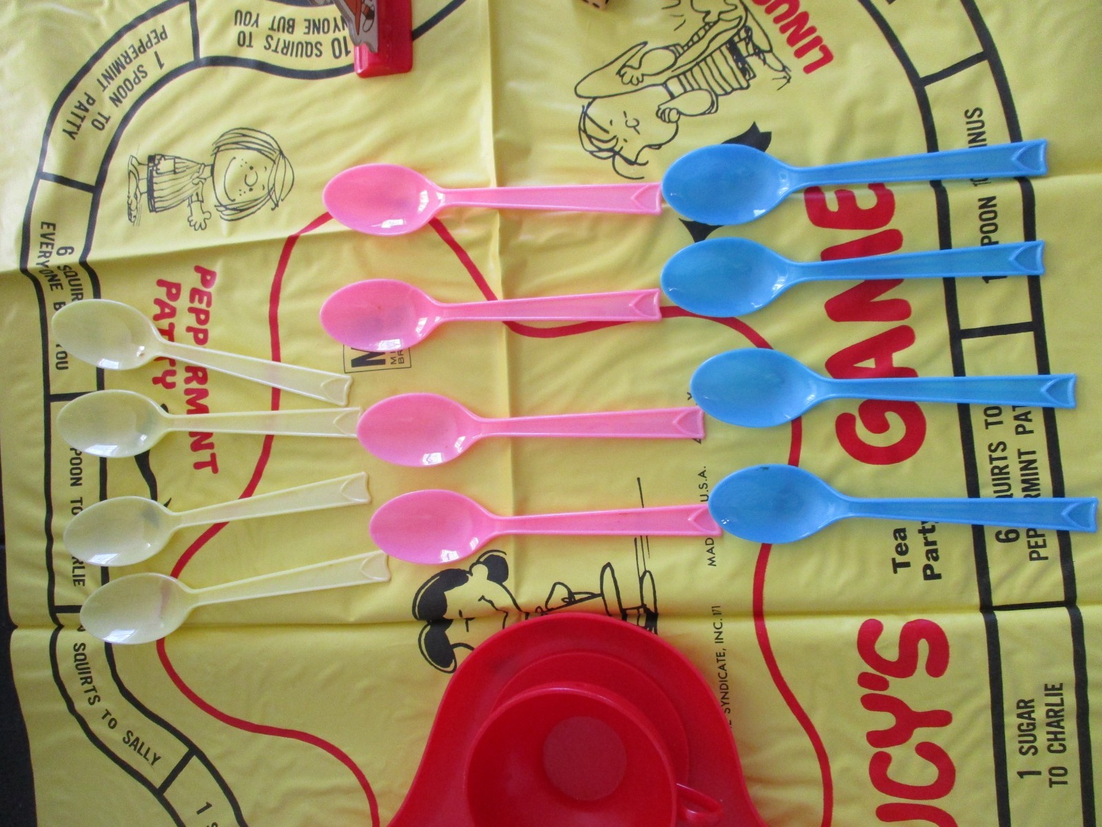 Vintage 1971 Peanuts Lucy’s Tea Party Game Milton Bradley 4129 Missing 4 sugars