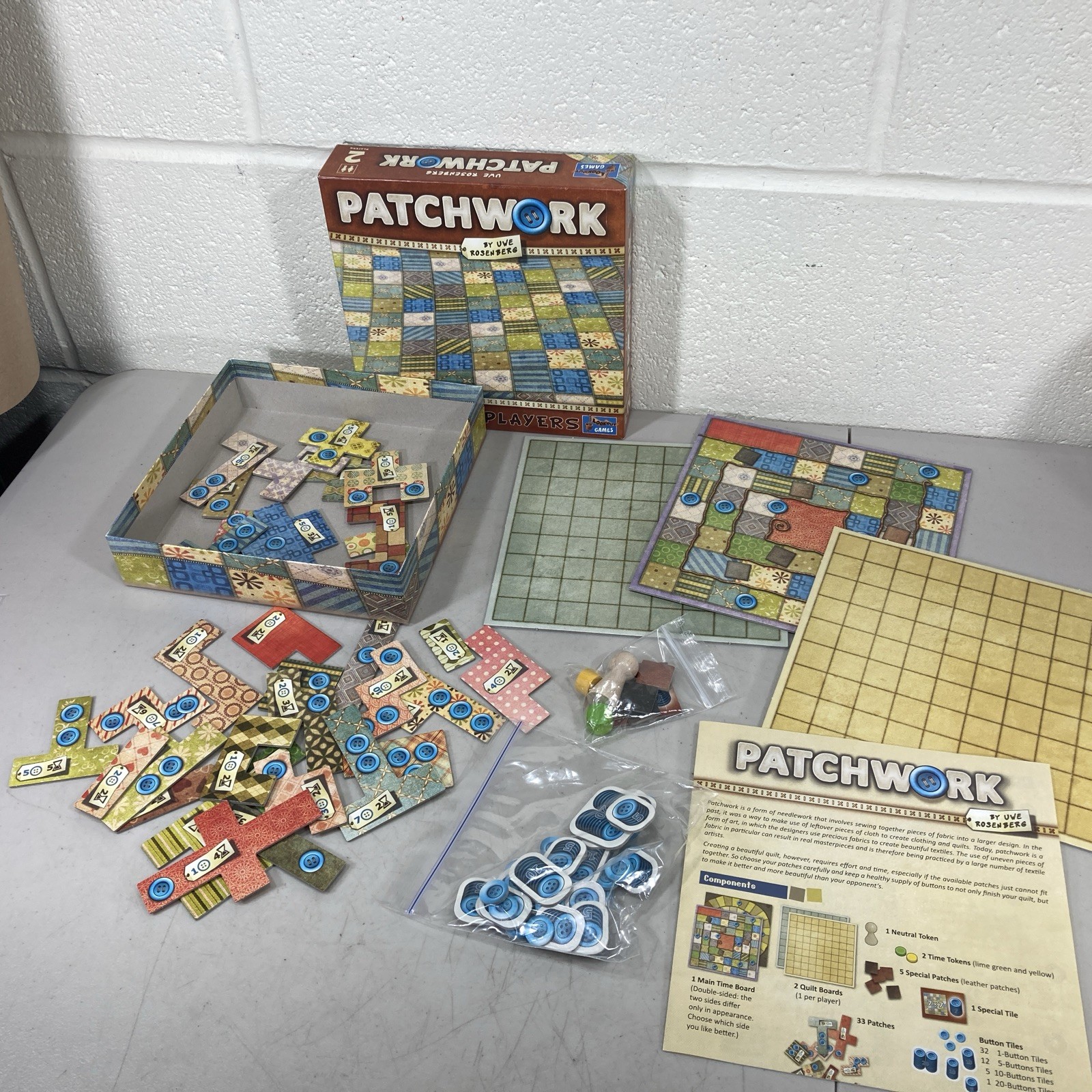 Patchwork – Strategy Board Game For 2 Players – 100% Complete – Lookout Games