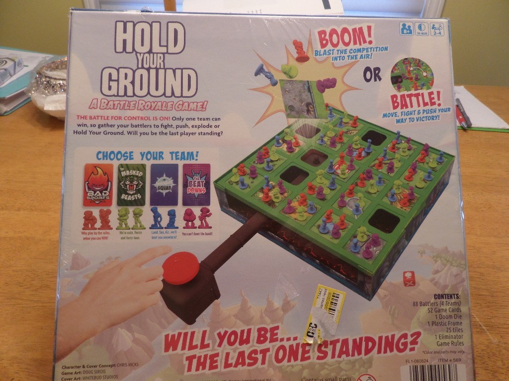 HOLD YOUR GROUND Battle Royale Board Game Exploding Pieces-Buffalo Games -NEW