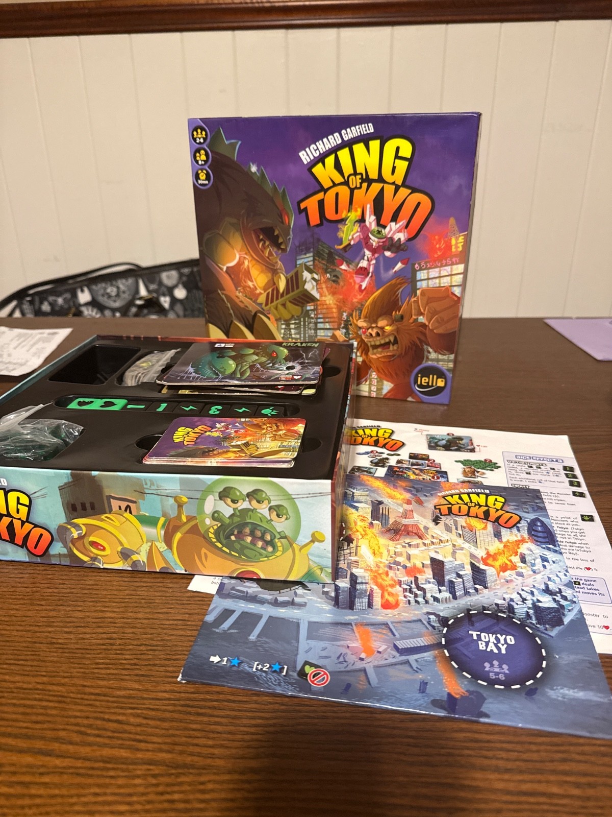 King of Tokyo Board Game 2011 Iello