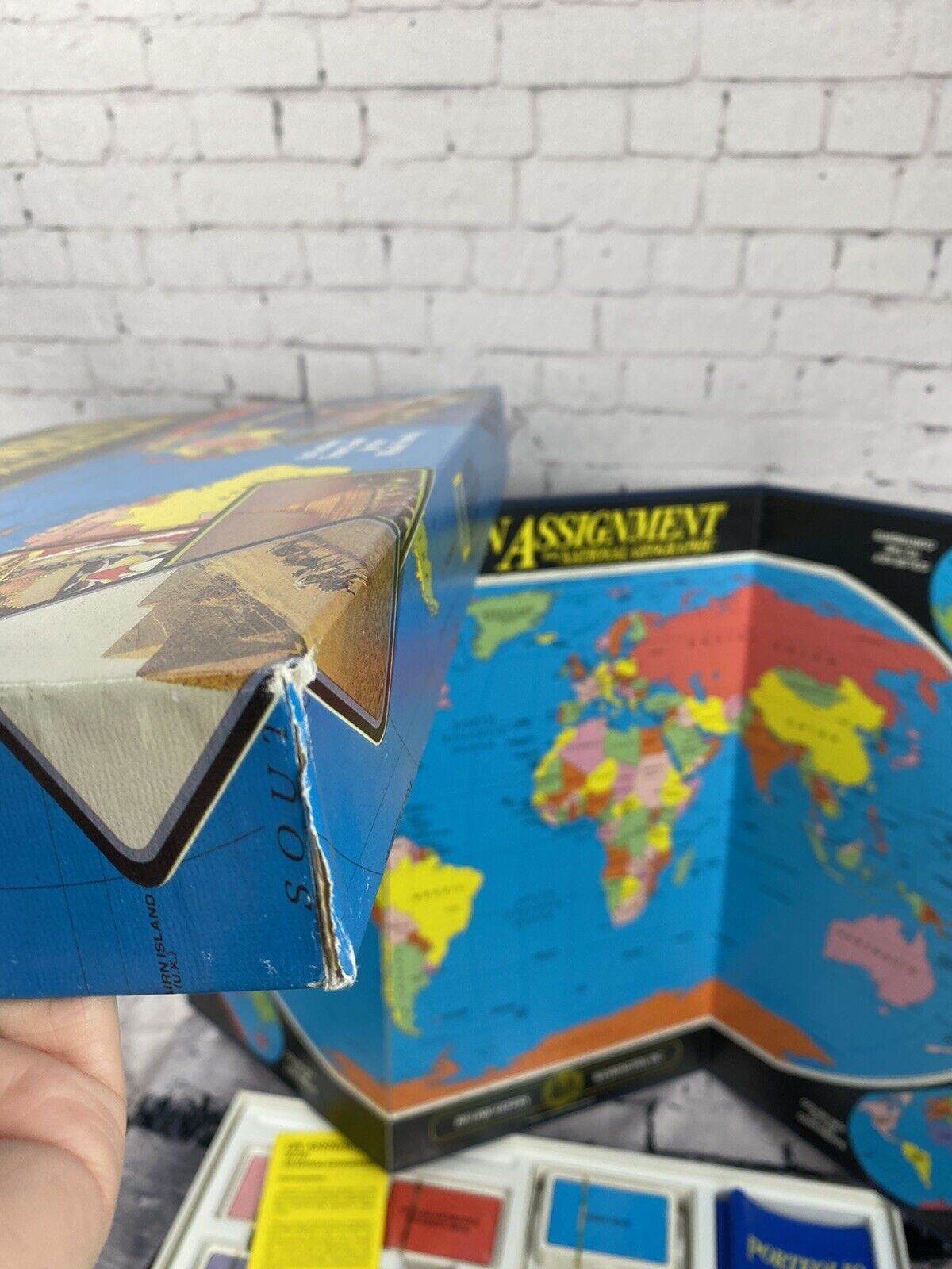 Vintage National Geographic Board Game Open Box Unused On Assignment (H8)