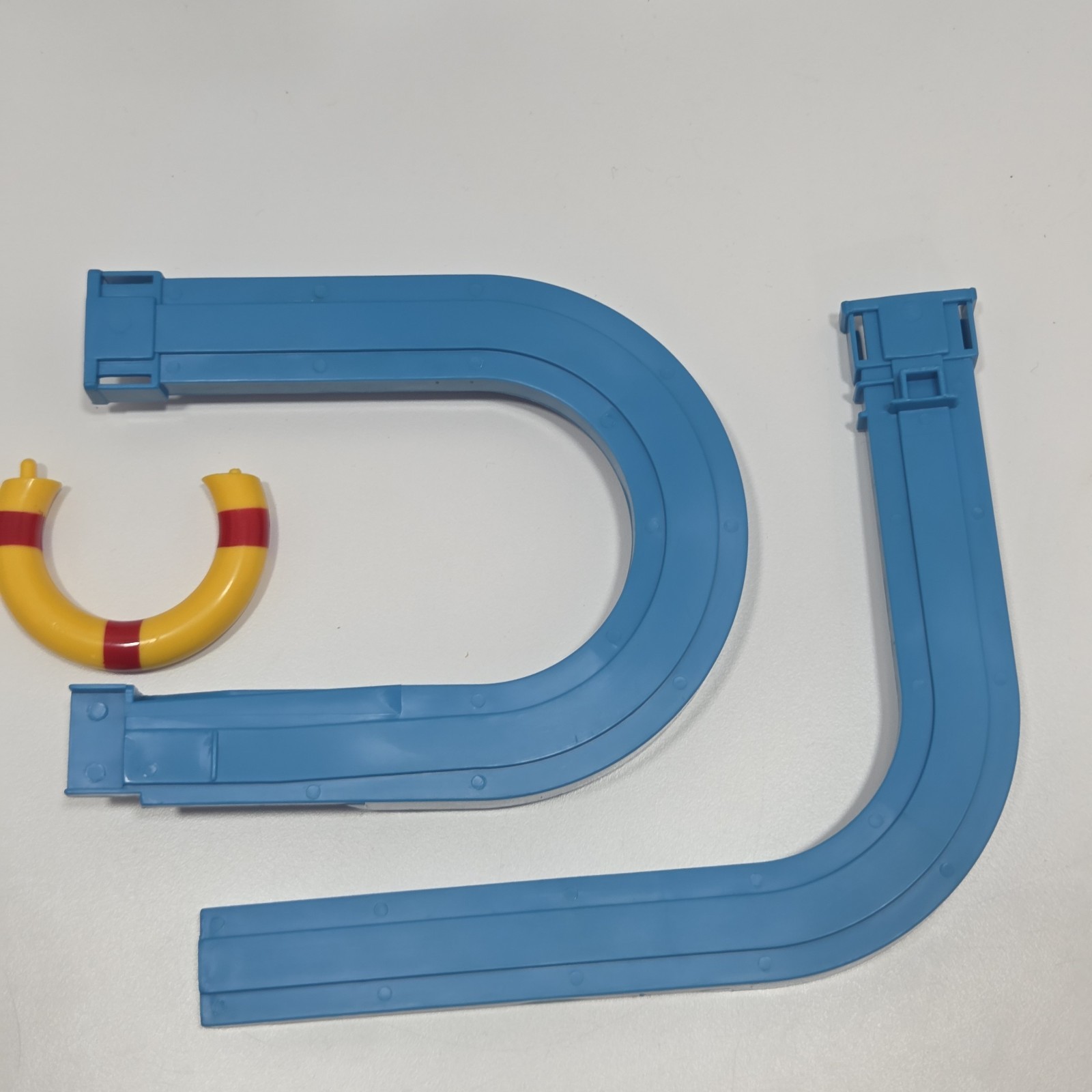 1995 Jumping Dolphins Game DY Toy Works See Video Has Broken Piece (For Parts)