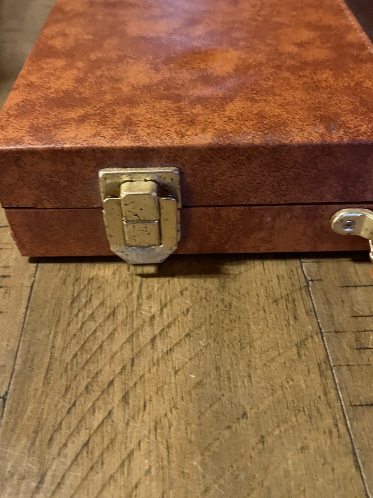 Vintage Backgammon Game in Case Set 15×19″ Complete Brown Tan White