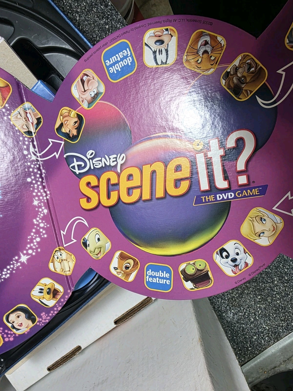 Screenlife 2004 Mattel Disney Scene It? In Metal Collectible Case( Complete)