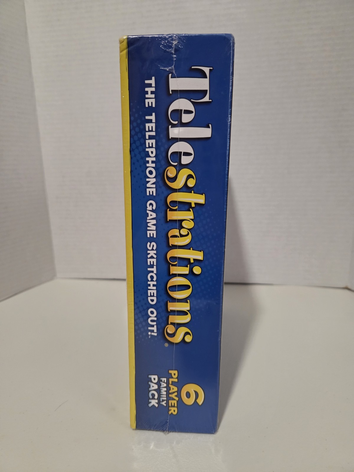 Telestrations – The Telephone Game Sketched Out! 4-6 Players