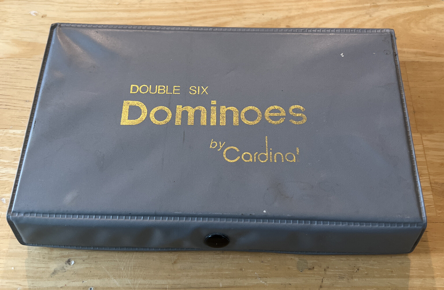 Vintage Dominoes by Cardinal 28 Dominoes Pieces Double Six in Gray Case Complete