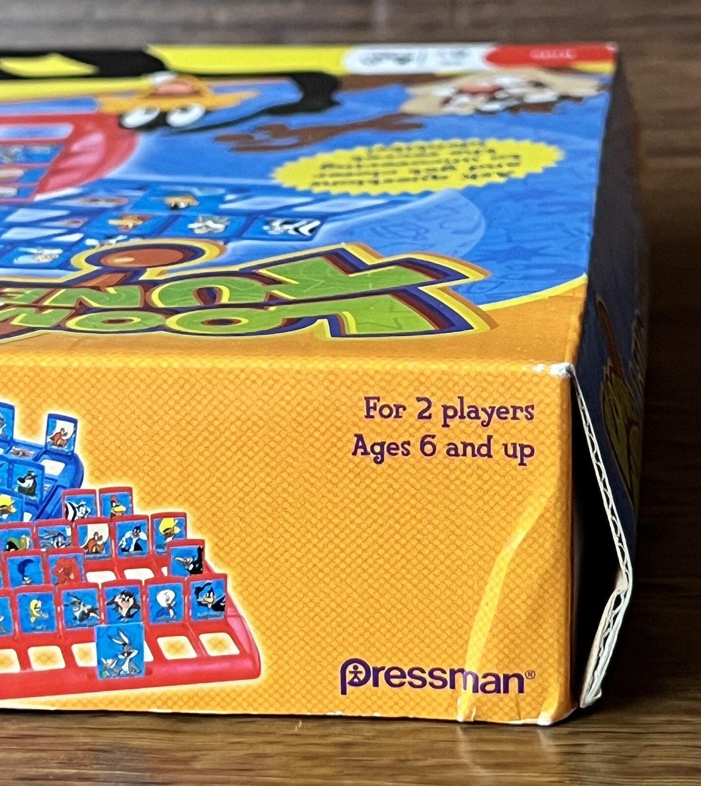 Looney Tunes Who Is It Kids Game Pressman 2010 New