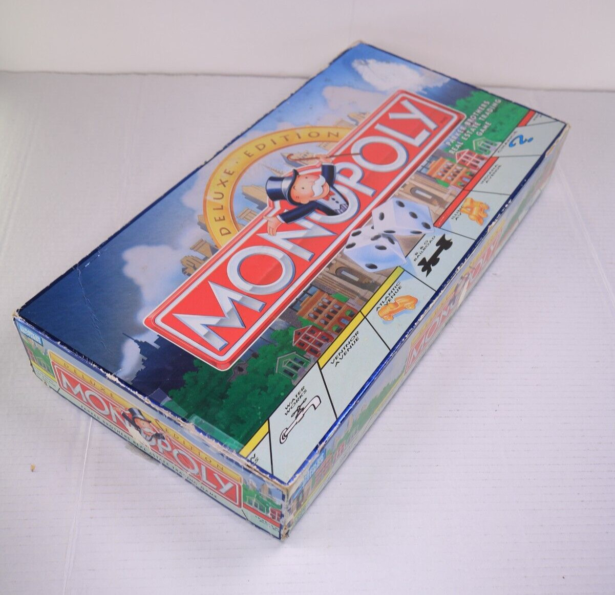 1995 Monopoly Deluxe Edition Board Game 100% Complete Gold Tokens, Clean See Pic