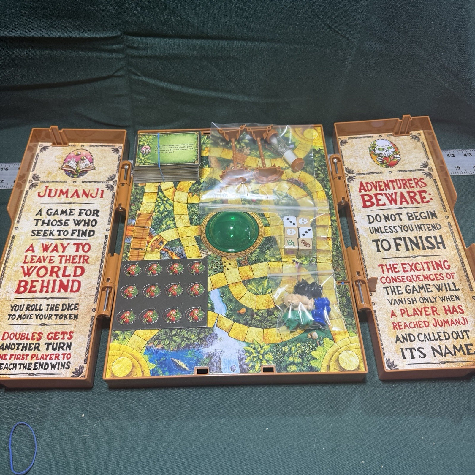Jumanji Deluxe Electronic Adventure Board Game Lights Sounds Spin Master