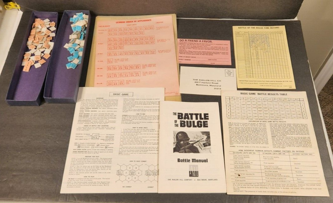 VINTAGE 1965 AVALON HILL COMPANY “THE BATTLE OF THE BULGE” BOARD GAME