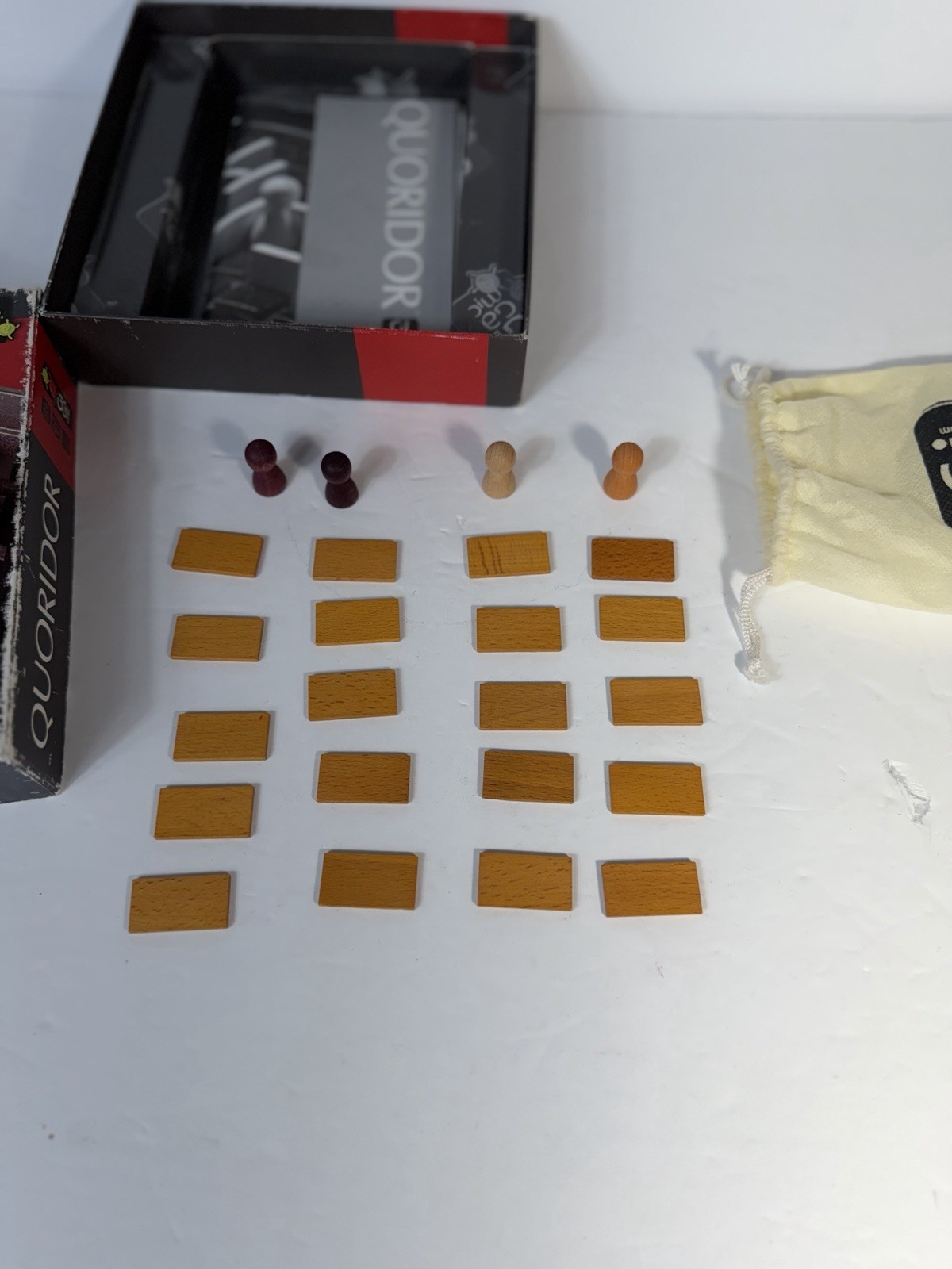 Mini Quoridor Game From Gigamic