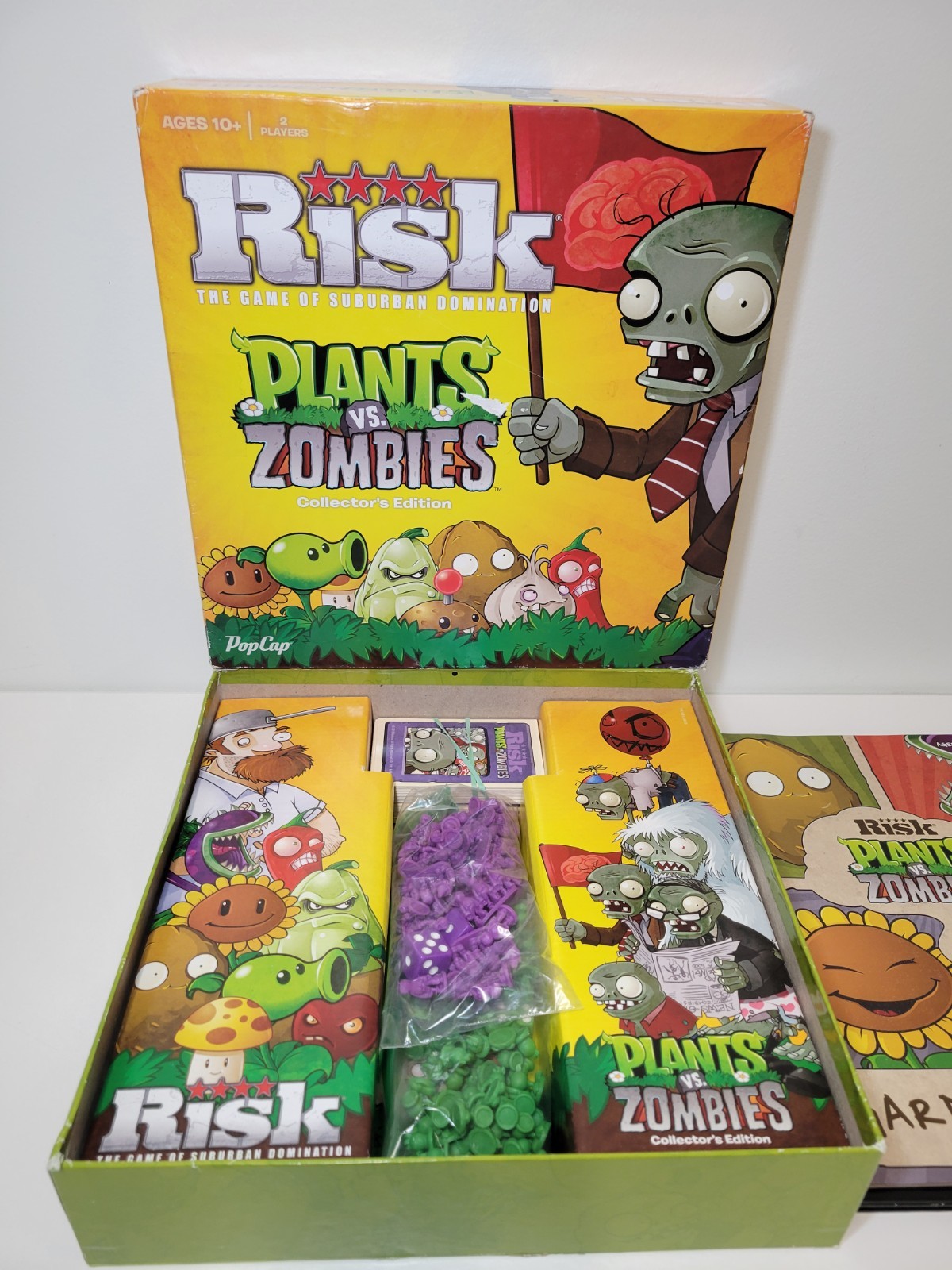 Risk Plants VS Zombies Collector’s Edition 2013 Board Game COMPLETE