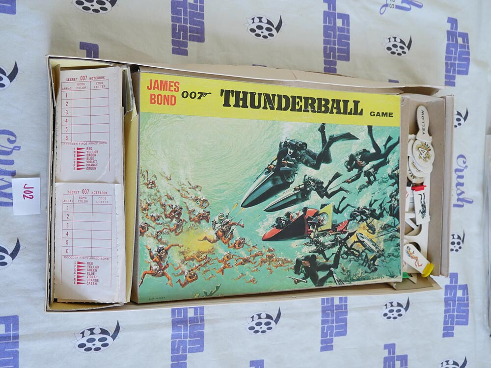 James Bond 007 Thunderball Board Game Milton Bradley (1965) [J05]