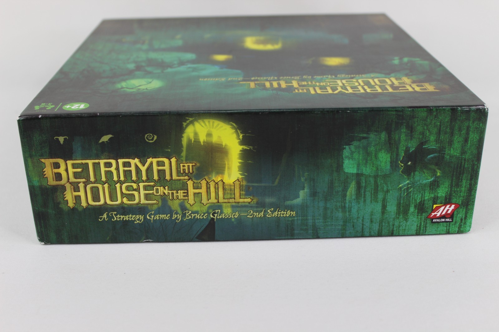 Betrayal at House on the Hill 2nd Edition Horror Board Game 2021 * New Open Box