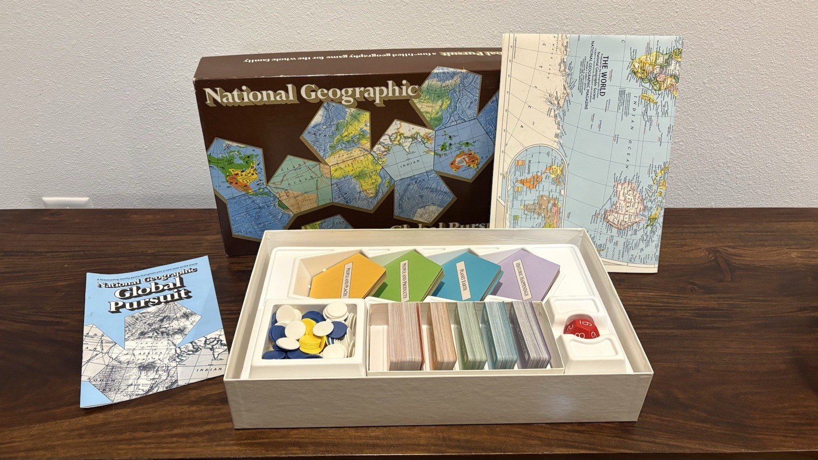 National Geographic Global Pursuit Geography Board Game Complete 1987 USA