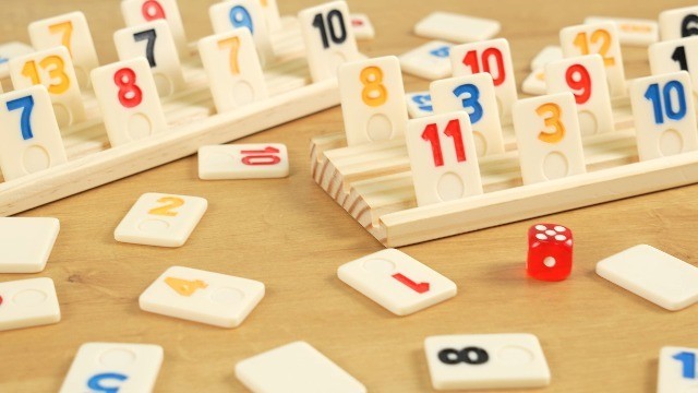 Rummy Cube 6 Player Game Set – 160 Large Number Tiles, Wooden Racks & Travel Cas