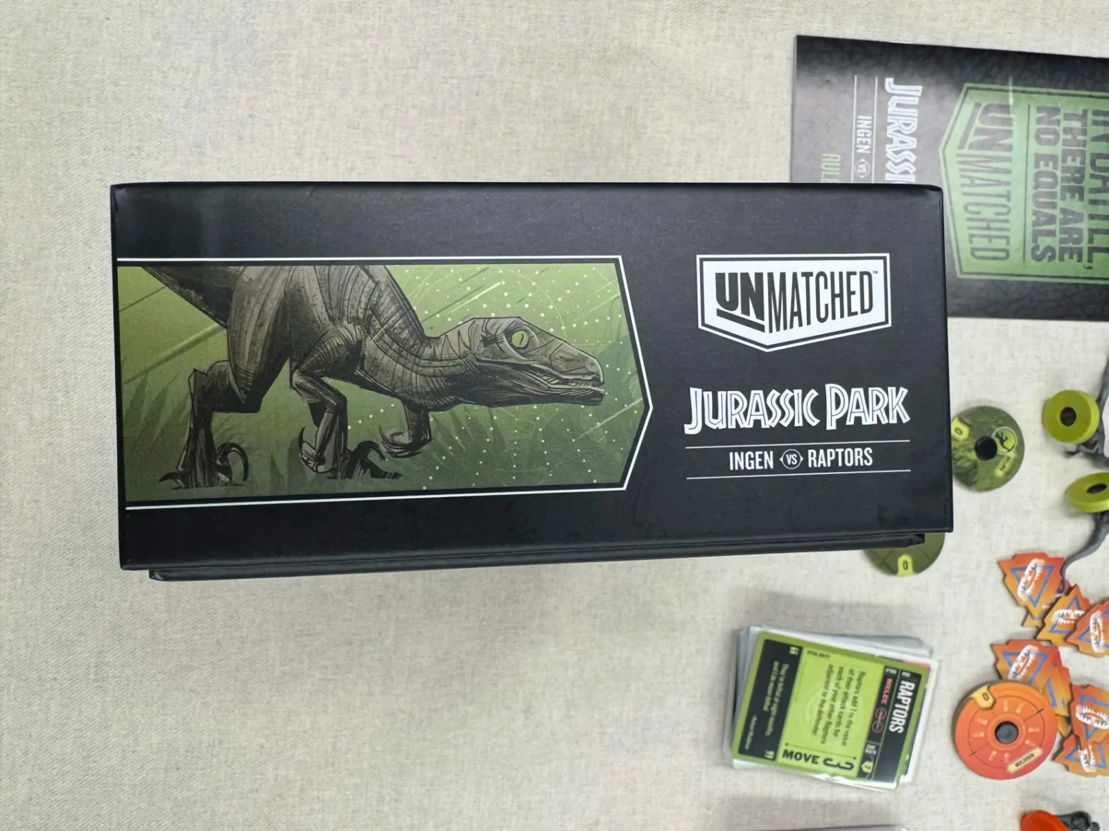 unmatched jurassic park: ingen vs. raptors good condition