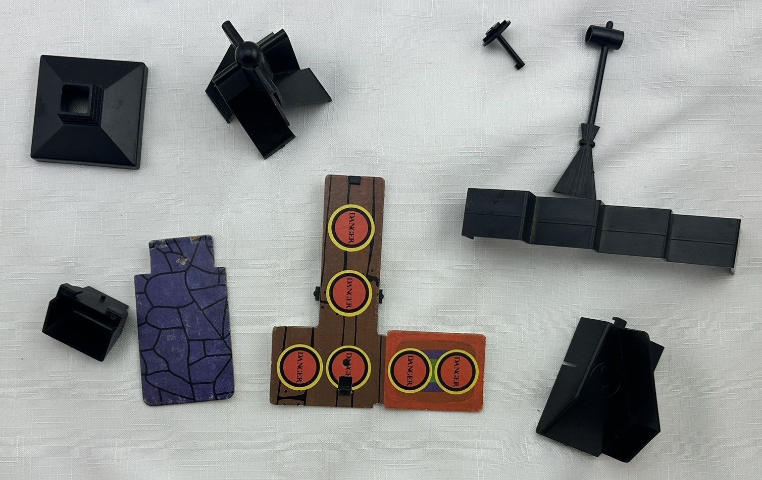 1970 Which Witch? Game by Milton Bradley Complete in Good Condition FREE SHIP