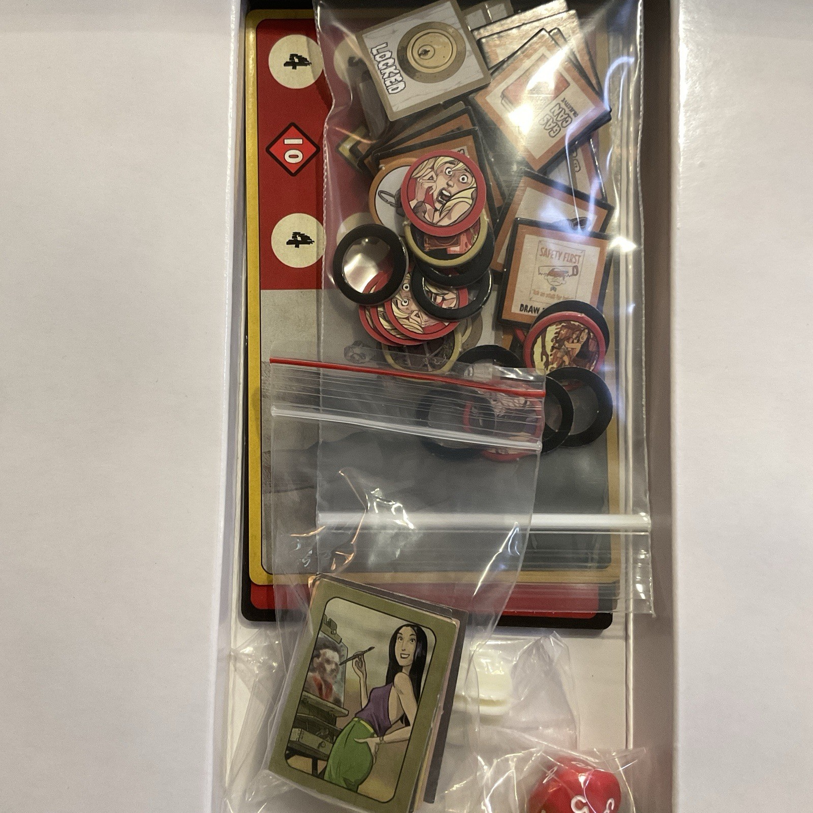 Camp Grizzly First Edition Survival Board Game Cult Classic with RARE Miniatures