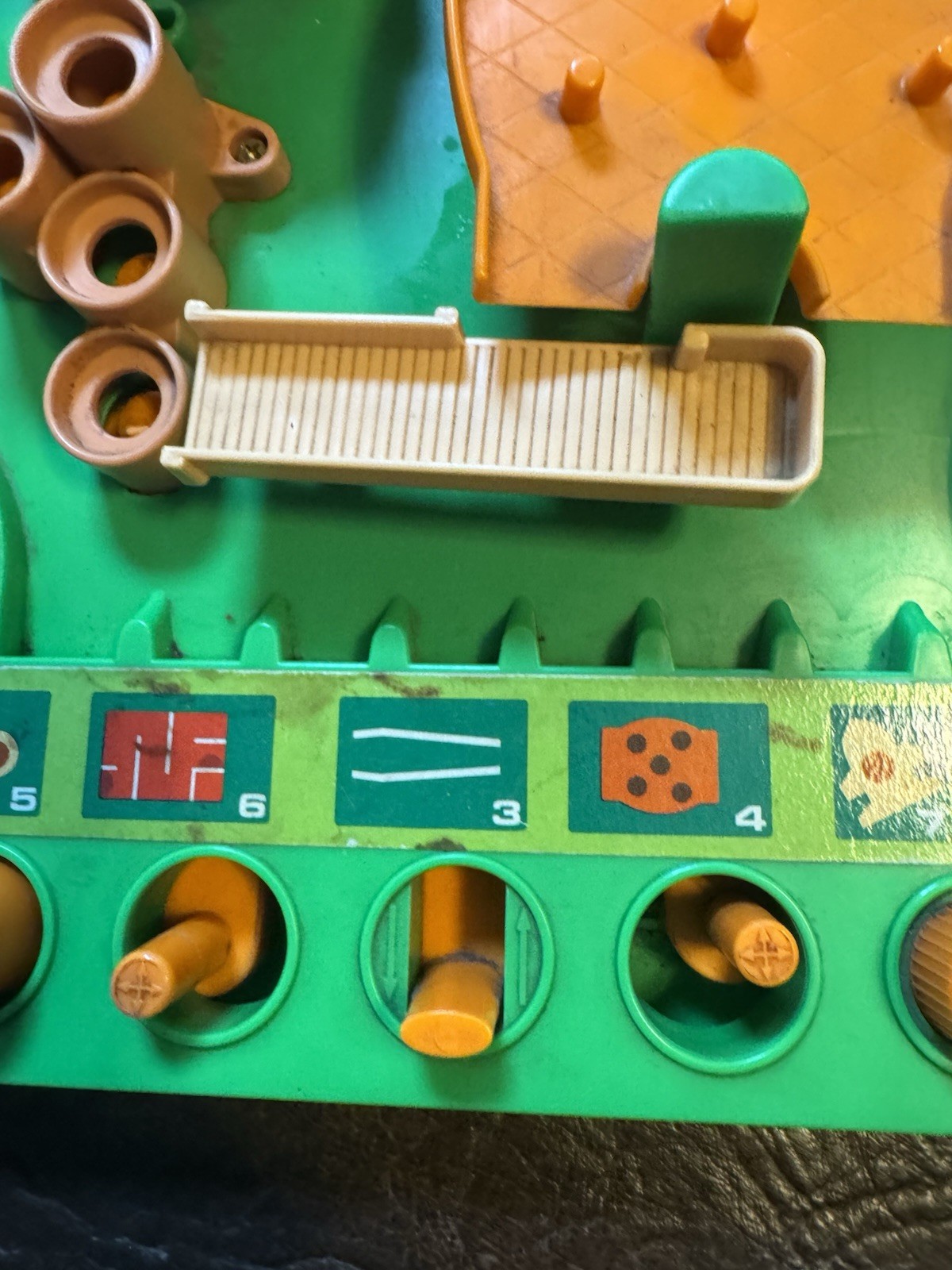 VINTAGE Run Yourself Ragged Maze Game Obstacle Course Incomplete