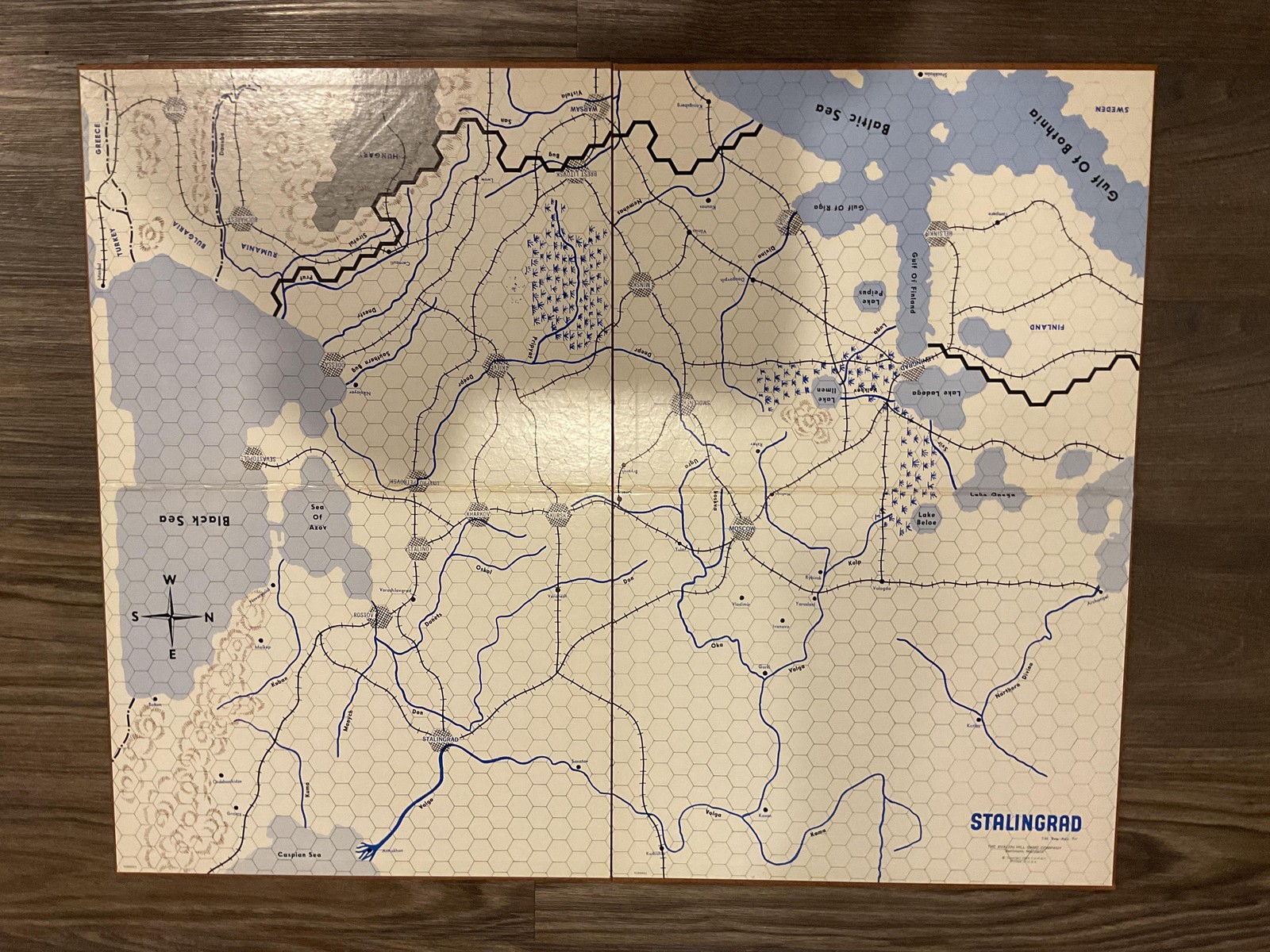 Vintage 1963 Stalingrad Board Game Avalon Hill WWII War Theme USA Red Box