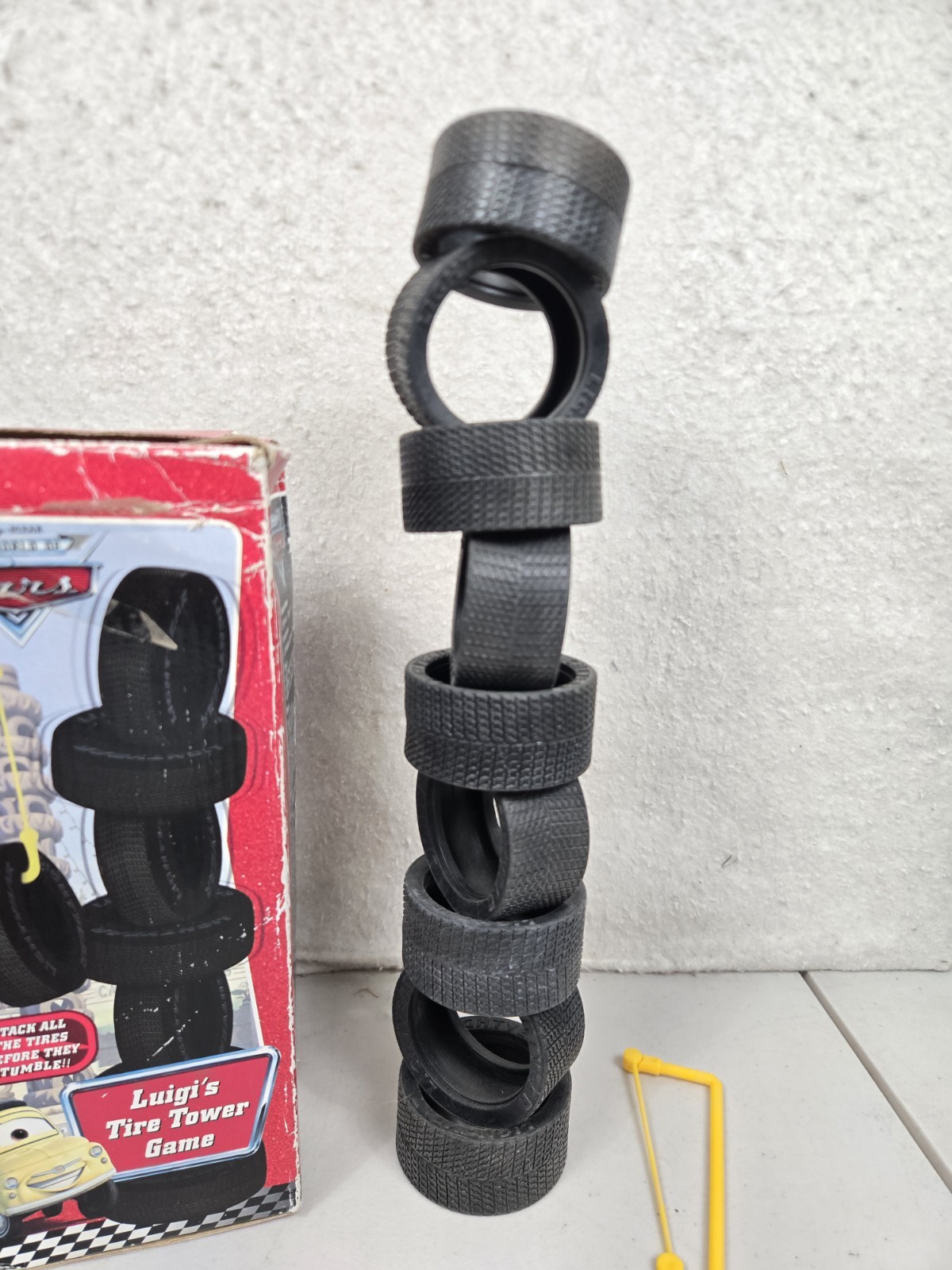 2010 Cardinal Disney Pixar Cars Luigi’s Tire Tower Game (READ)