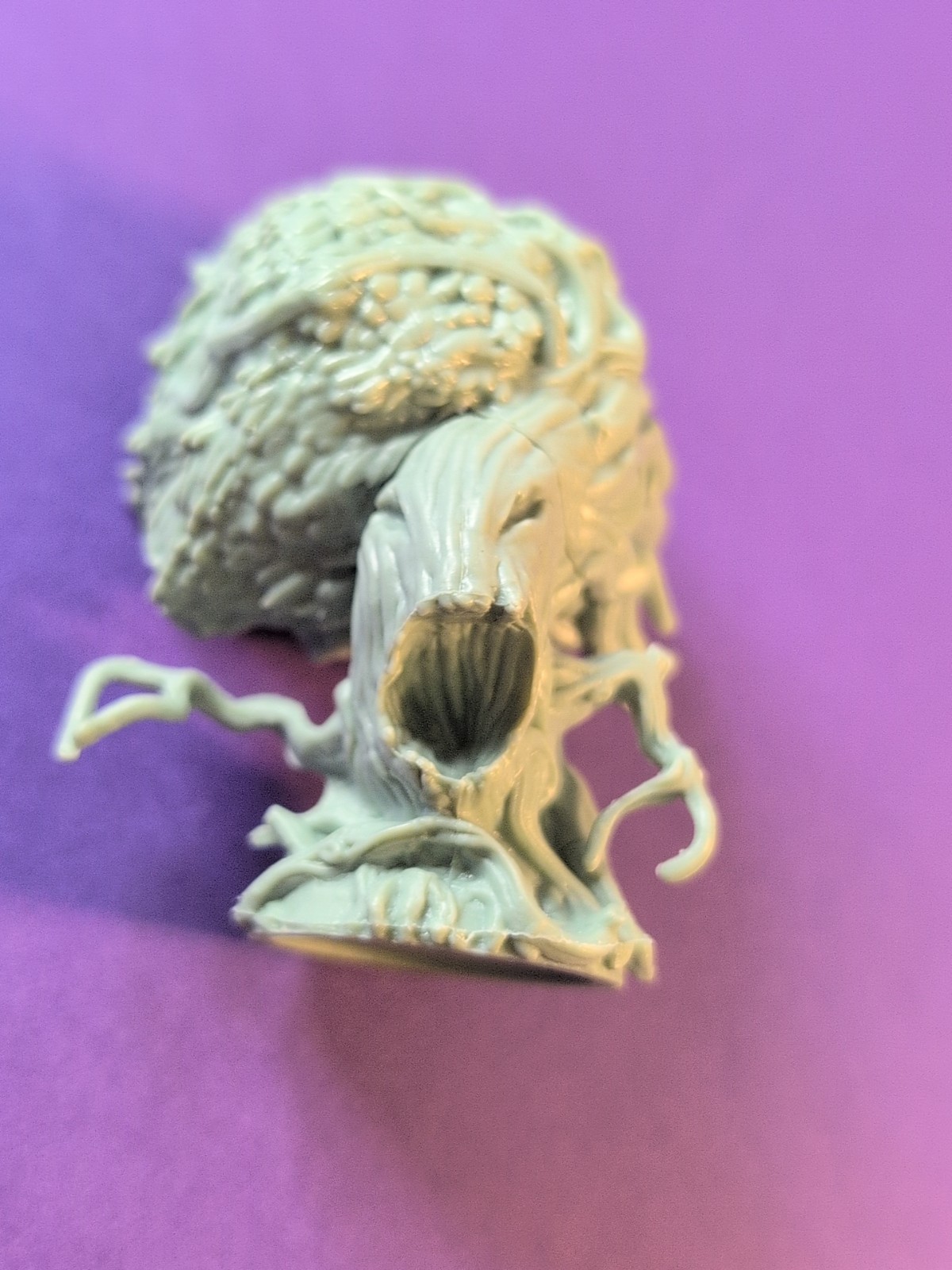 Folklore the Affliction – Dark Oak Miniature Figure