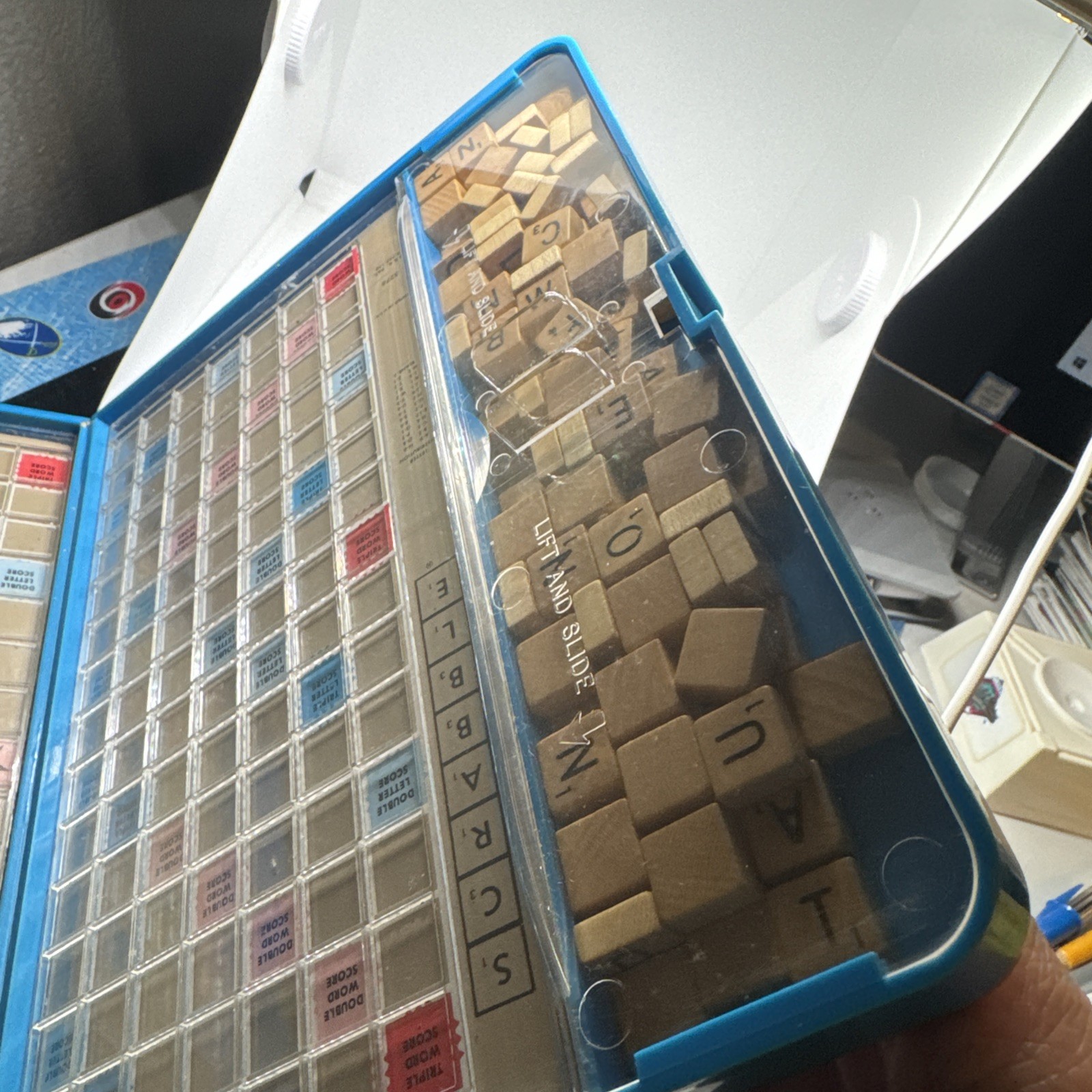Vintage Scrabble Travel Game Magnetic 100 Tiles Complete Blue Case Set