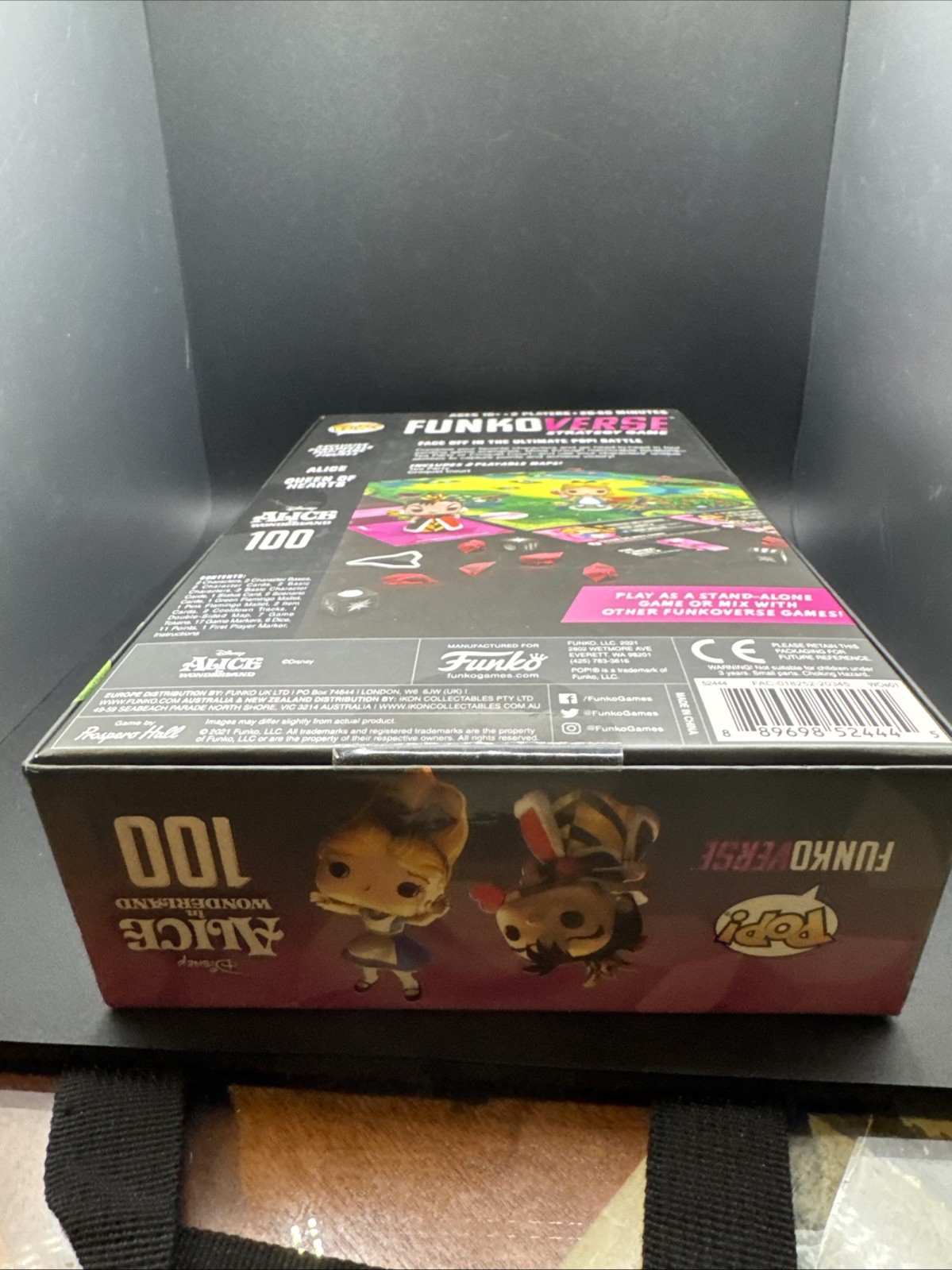Funko POP! Funkoverse: Alice in Wonderland 100 – 2 Pack – Chase Edition Disney