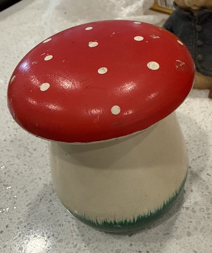 Vintage Wooden Mushroom Container with Tiddlywinks Game Inside.