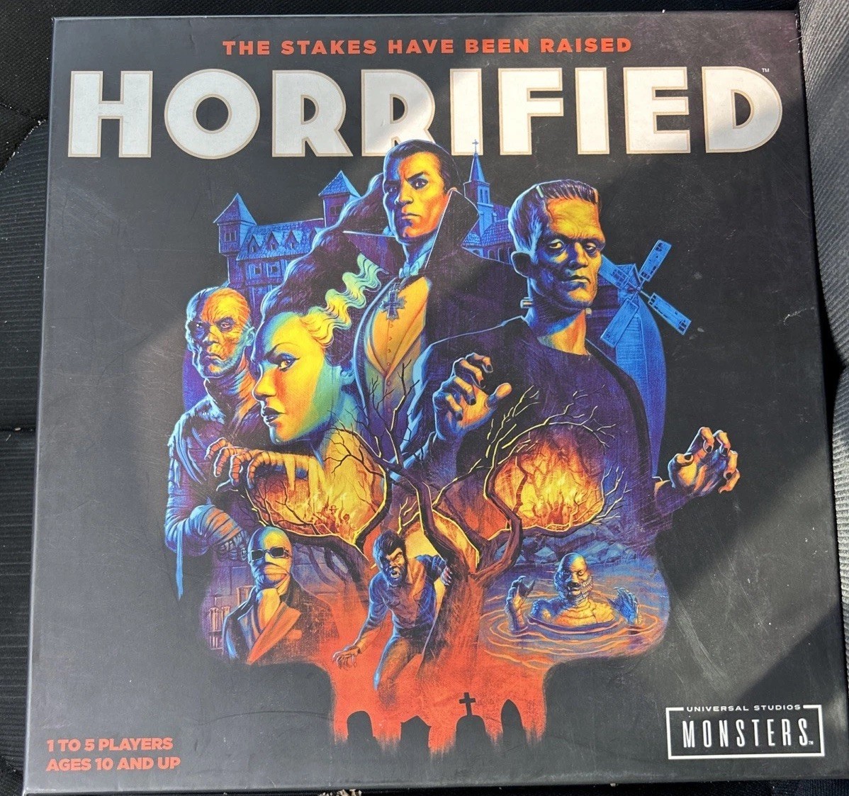 Horrified Monsters Board Game Universal Studios – Horror Movie Edition Complete
