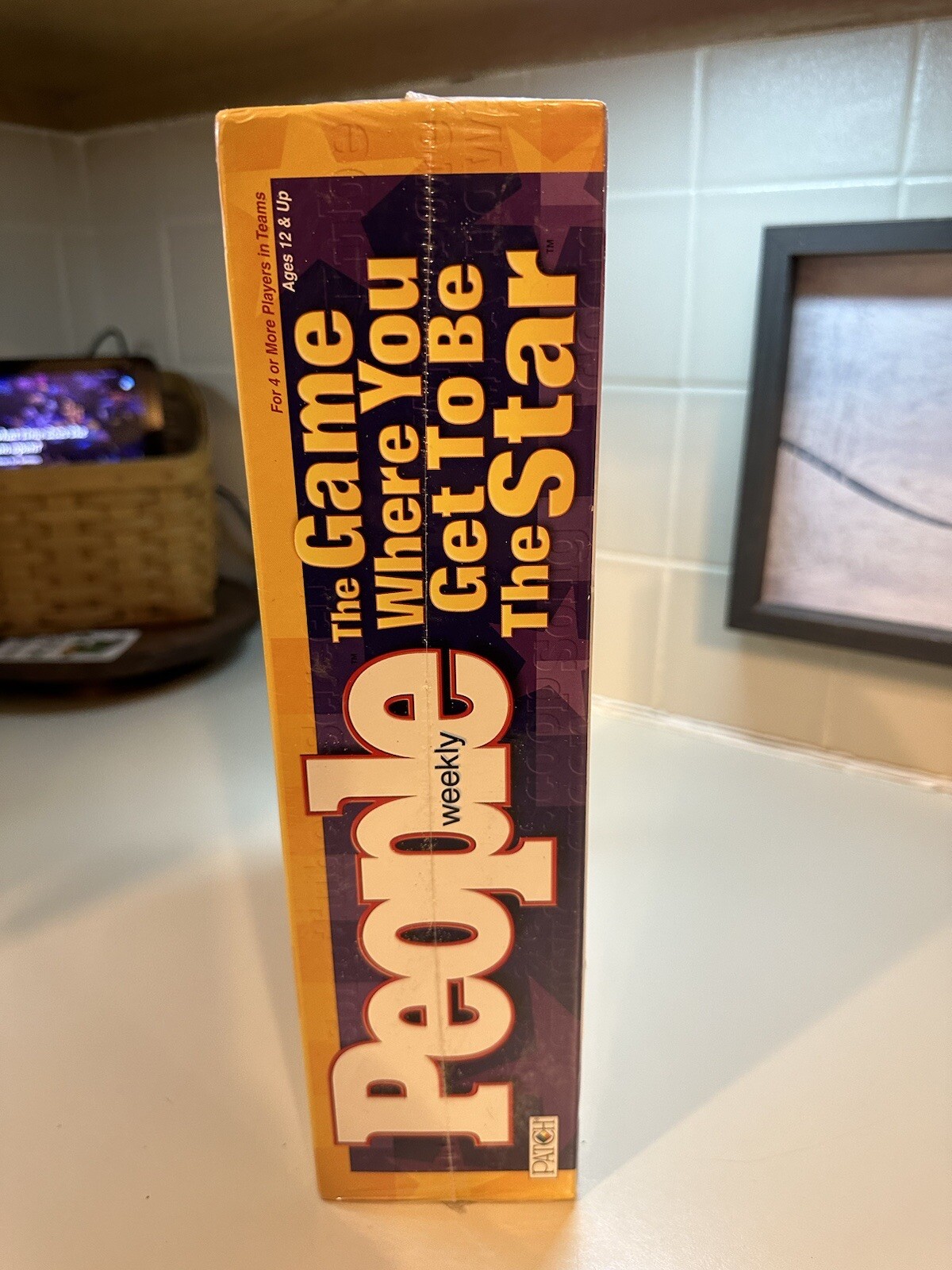 People Magazine Weekly Board Game Ages 12 Years & Up 2002 Brand NEW Sealed