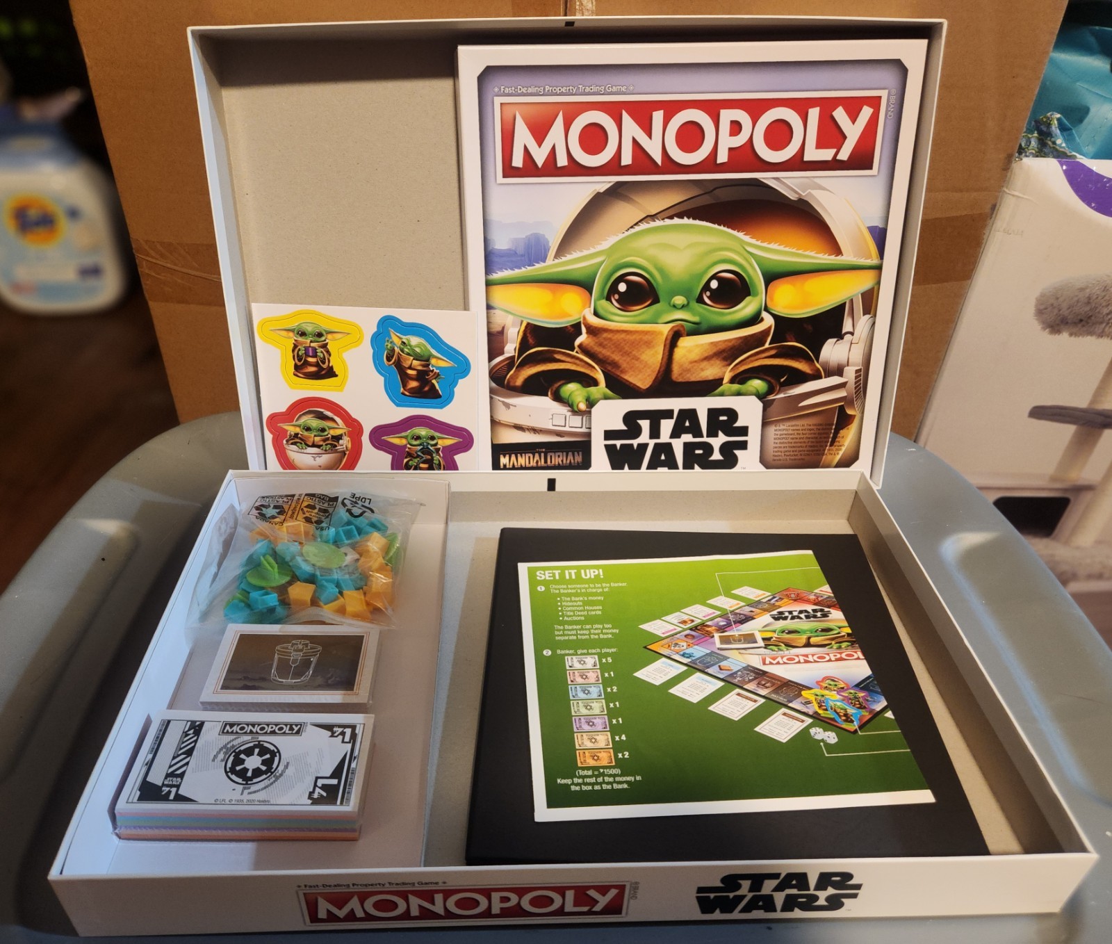 Hasbro Gaming Monopoly Star Wars The Mandalorian Grogu/The Child Board Game
