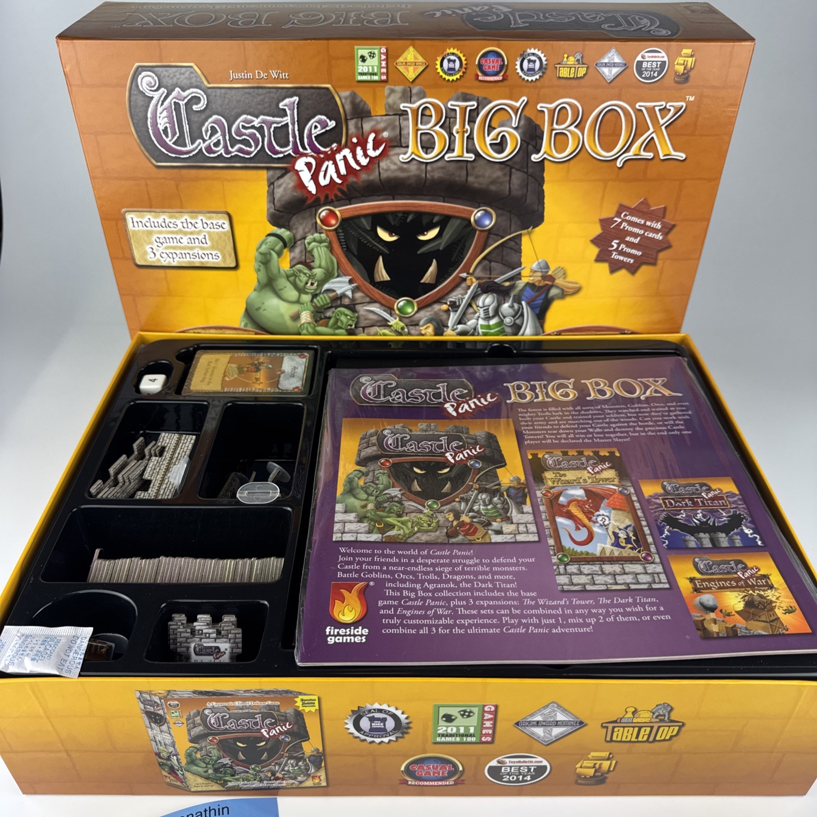 Castle Panic Big Box Game 2019 Includes Base Game And 3 Expansions – Complete