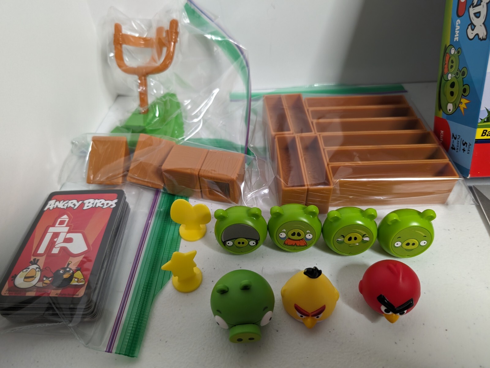Angry Birds Knock On Wood Game Mattel 2010 Not Complete READ Description