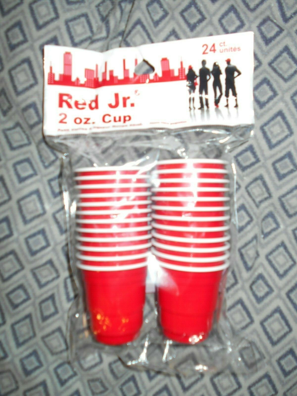 Jacent Cups Guessing Game / Beer Pong Mini Game